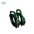 Concrete pump pipe wedge clamp